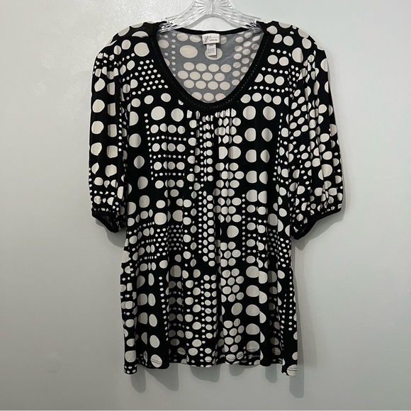 Venezia Tops - Venezia by Lane Bryant Stretchy Blouse Ornate Neckline V-Neck | Women Size 18/20